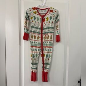 Little Sleepies zippy. Size 6-12 month.